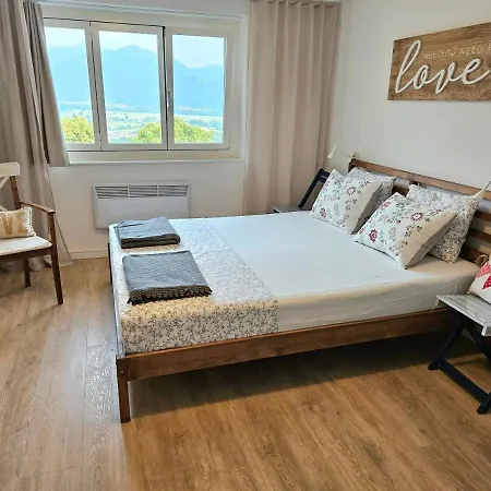 Casa Fery Apartment